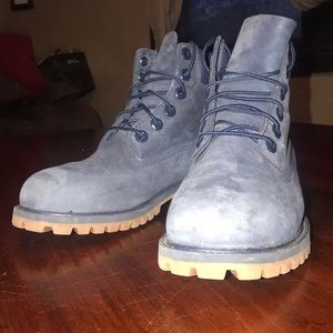 Navy waterproof timberland